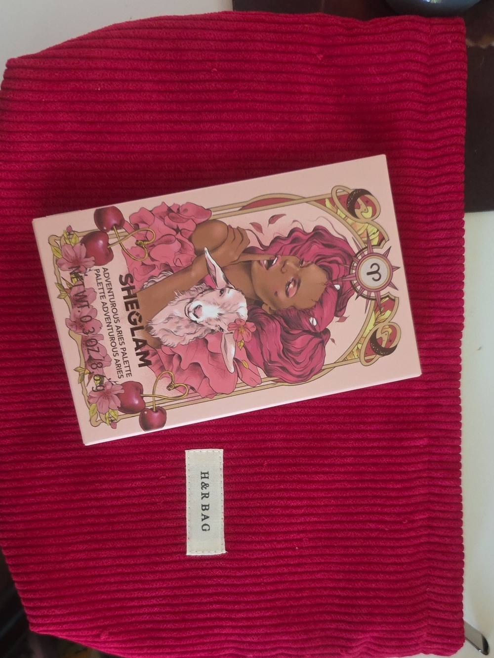 SheGlam Pink Tarot Palette -makeup Bag Included.